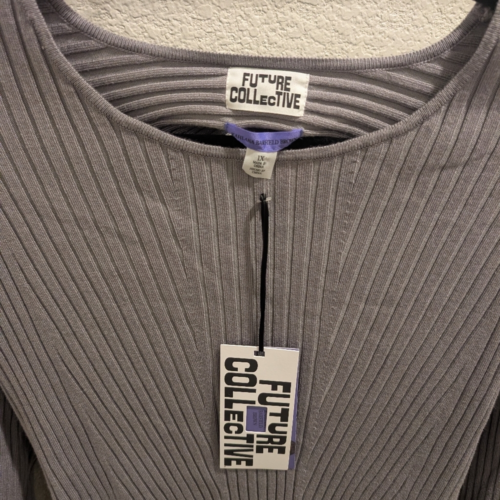 Women's Gray Ribbed Open Back Top - Picture 3 of 3